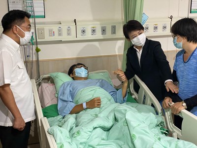 執勤遭2思覺失調患者攻擊　台中2警員受刀傷